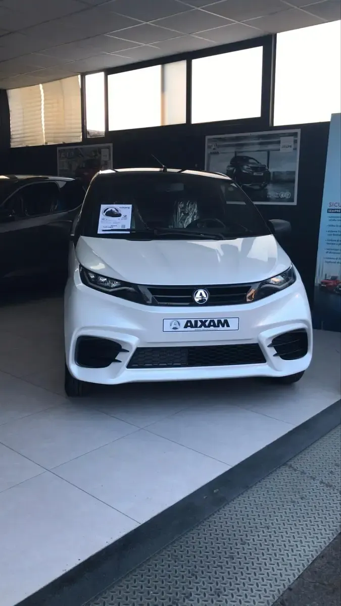 Nuova Aixam Coupe Sport 2026 Bianco Coupé