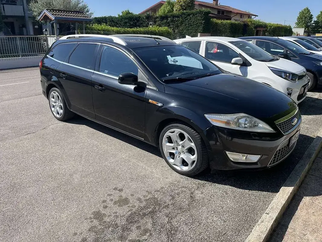 Usata Ford Mondeo Ghia 175 CV (128 kW) 2008 Station wagon