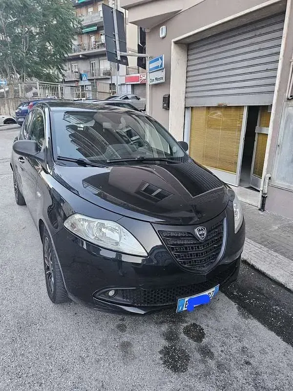Usata Lancia Ypsilon S 95 CV (69 kW) 2013 Utilitaria