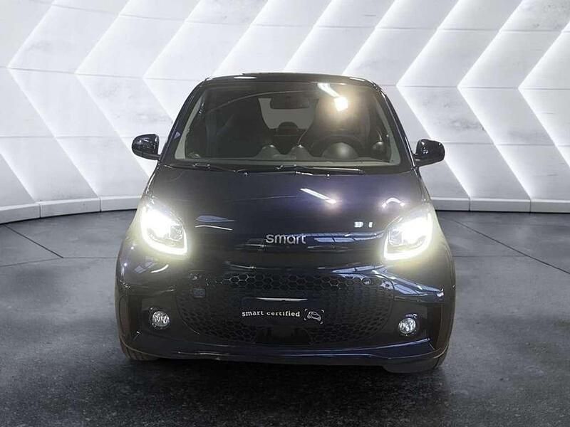 Begagnad Smart ForTwo Coupé Brabus 41 kW (56 HK) 2021 Blå Halvkombi