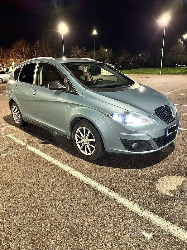 Usata Seat Altea XL 105 CV (77 kW) 2009 Monovolume