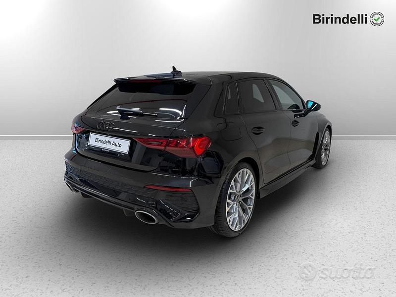 Usata Audi RS3 Ambiente 400 CV (294 kW) 2024 Nero Berlina