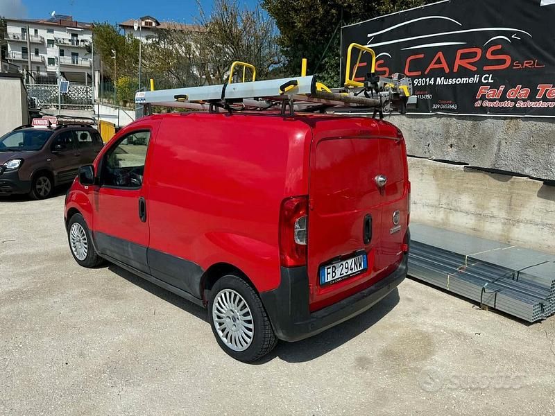 Usata Fiat Fiorino 95 CV (69 kW) 2015 Rosso Monovolume