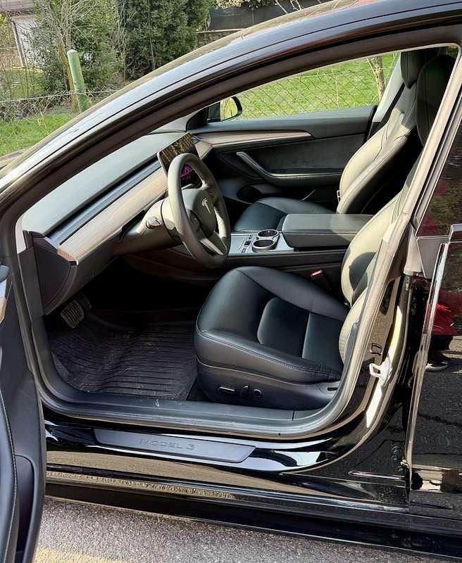 Usata Tesla Model 3 Standard Range 235 kW (320 CV) 2023 Nero Berlina