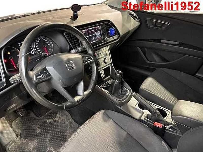 Usata Seat Leon Style 110 CV (80 kW) 2017 Grigio Berlina