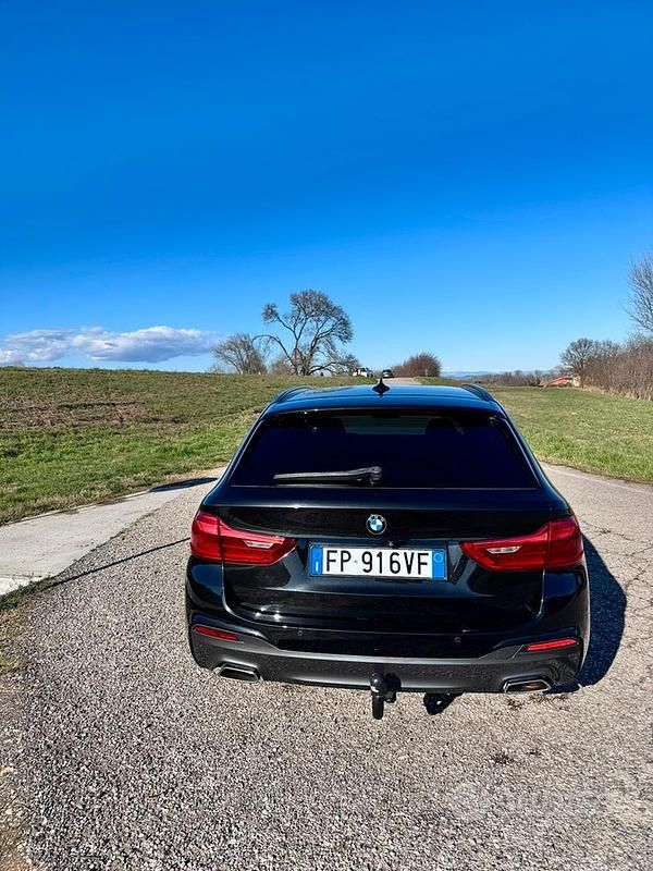 Usata BMW 518 M Sport 150 CV (110 kW) 2018 Nero Station wagon