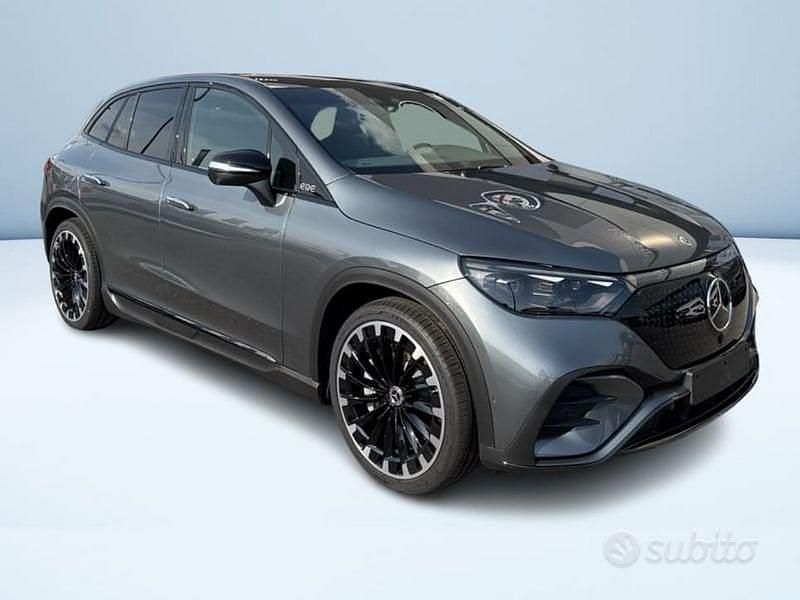 Nuova Mercedes EQE350 AMG 135 kW (184 CV) 2025 Grigio SUV