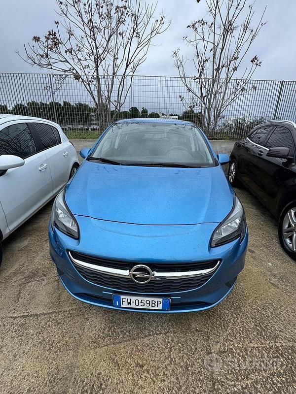 Usata Opel Corsa 90 CV (66 kW) 2019 Blu Berlina
