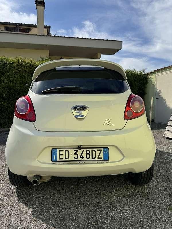 Usata Ford Ka Titanium 69 CV (50 kW) 2010 Utilitaria
