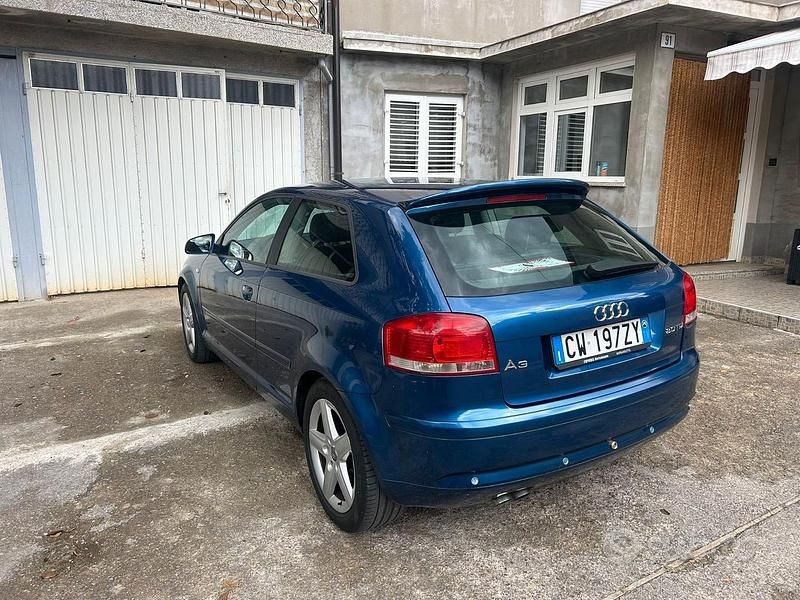 Usata Audi A3 2005 Blu Utilitaria