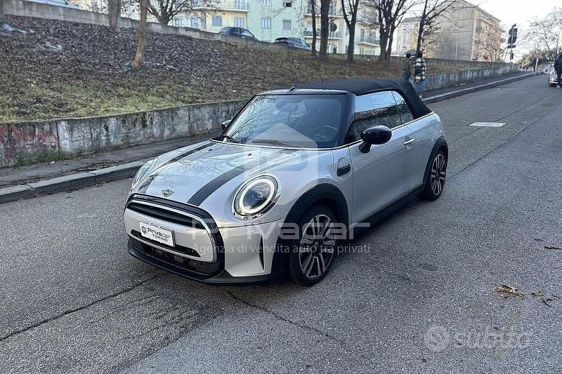 Usata Mini Cooper Cabriolet Classic 136 CV (100 kW) 2022 Grigio Cabrio