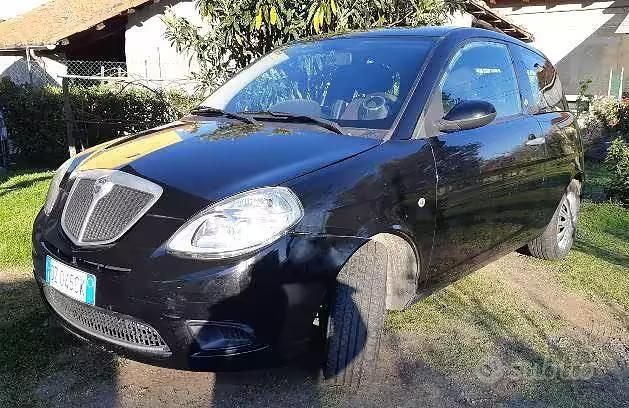 Usata Lancia Ypsilon 95 CV (69 kW) 2009 Nero Utilitaria