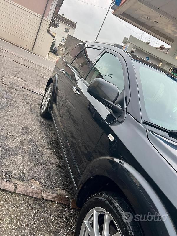 Usata Fiat Freemont 170 CV (125 kW) 2013 Nero SUV