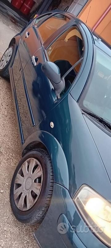 Usata Citroën C3 Exclusive 2007 Verde Utilitaria