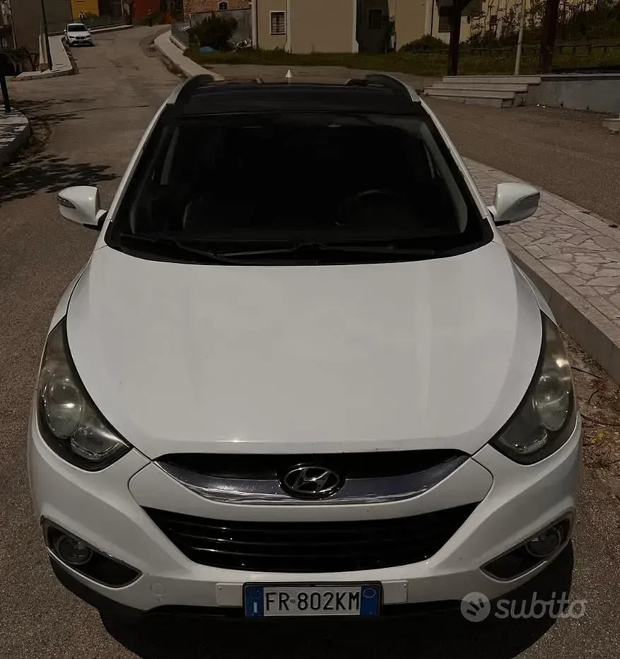 Usata Hyundai ix35 Style 116 CV (85 kW) 2012 Bianco SUV