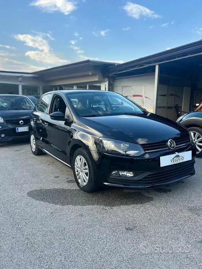 Usata VW Polo Trendline 75 CV (55 kW) 2015 Nero Berlina