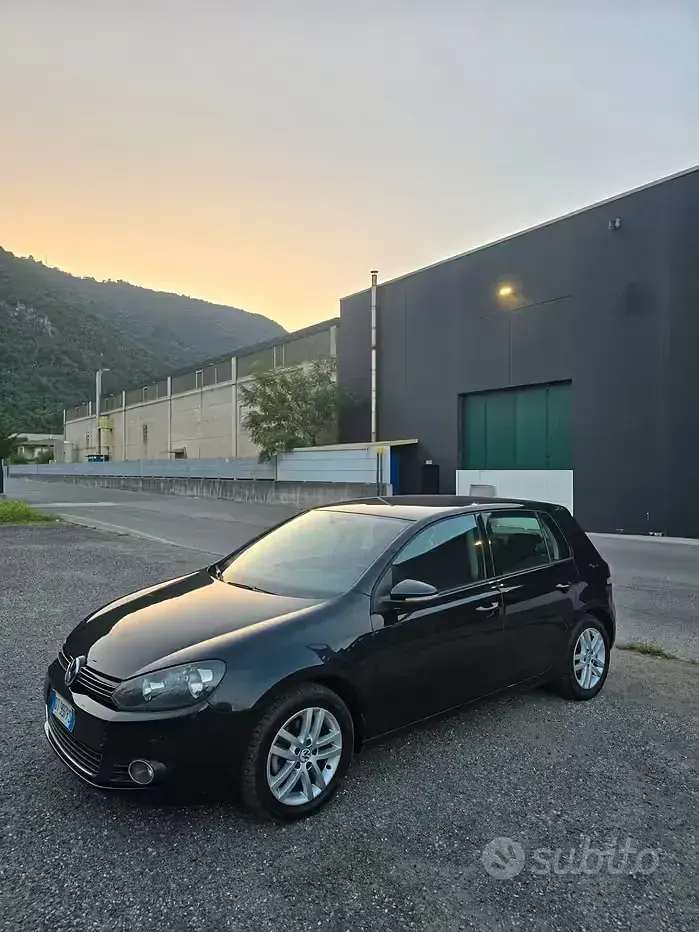 Usata VW Golf VI Highline 122 CV (89 kW) 2009 Nero Berlina
