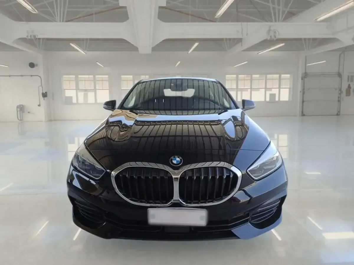 Usata BMW 116 Advantage 116 CV (85 kW) 2023 Nero Utilitaria