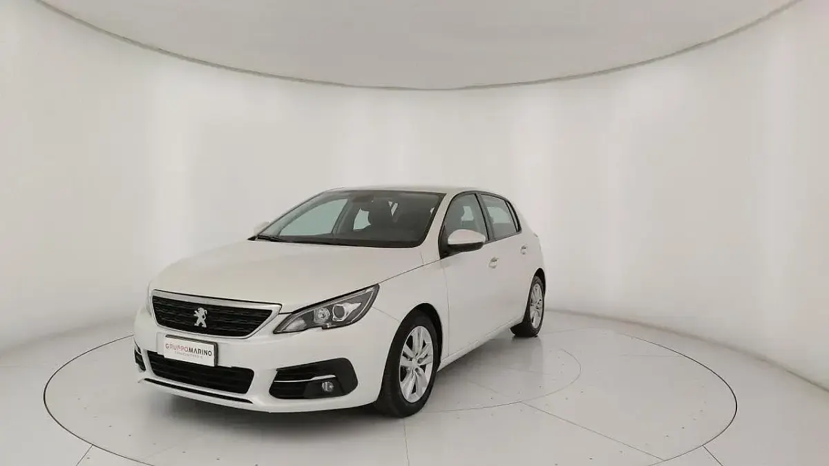 Usata Peugeot 308 Active 102 CV (75 kW) 2020 Berlina