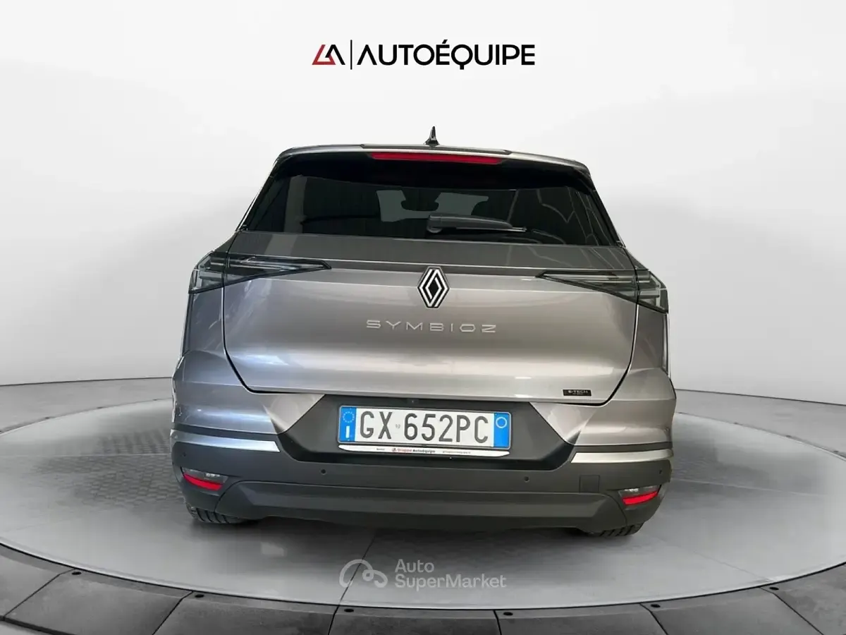 Usata Renault Symbioz Techno 145 CV (106 kW) 2024 Grigio SUV