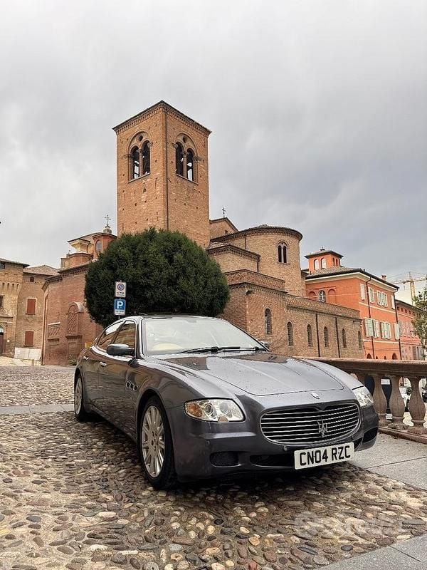 Usata Maserati Quattroporte 2004 Grigio Berlina