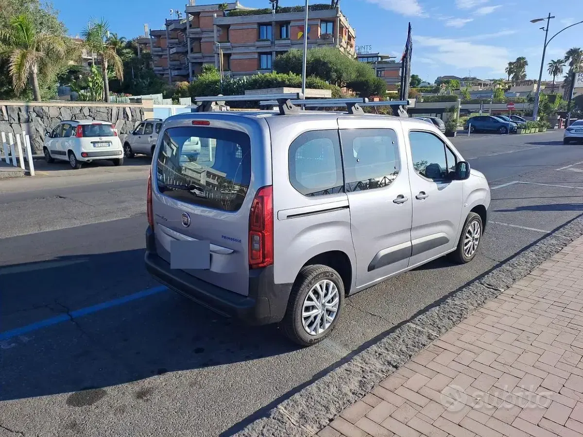 Usata Fiat Doblò 130 CV (95 kW) 2023 Monovolume