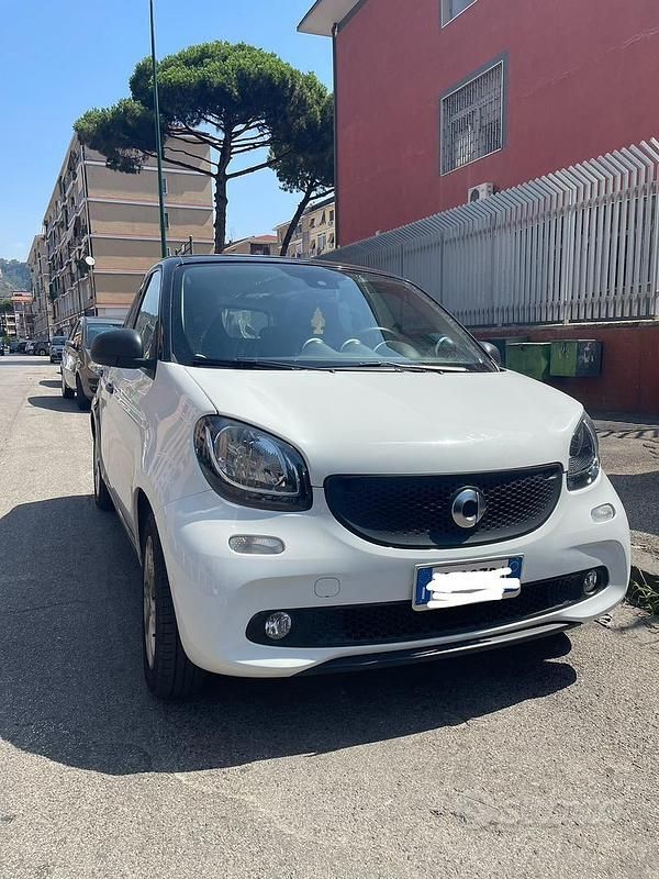 Usata Smart ForFour 61 CV (44 kW) 2018 Utilitaria