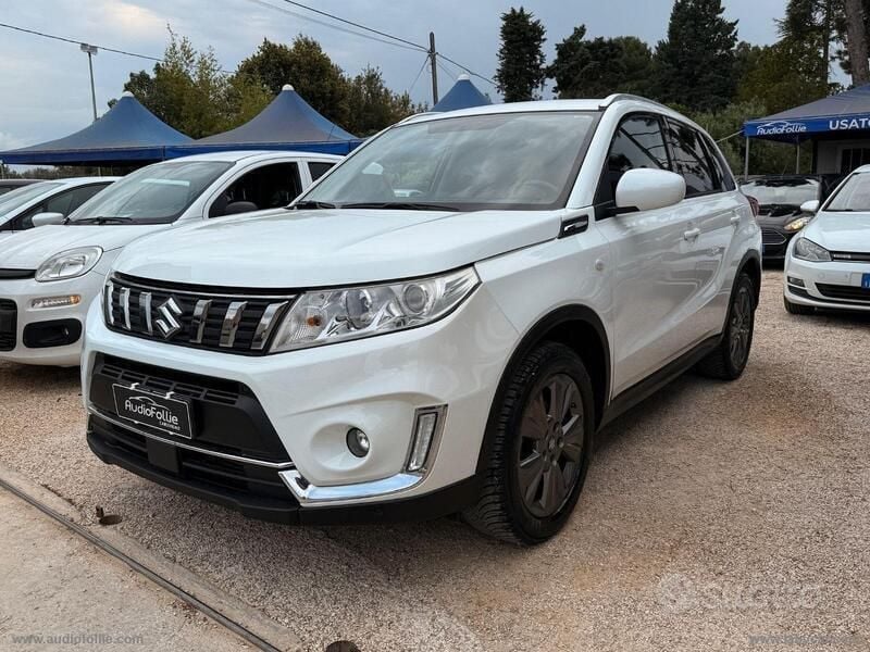 Usata Suzuki Vitara 111 CV (81 kW) 2019 Bianco SUV