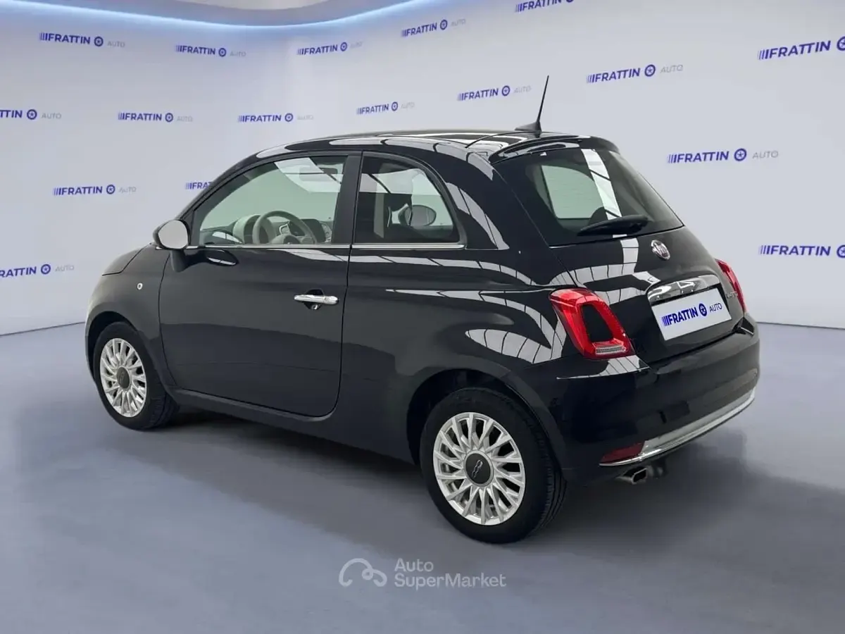 Usado Fiat 500 Dolcevita 69 CV (50 kW) 2024 Negro Utilitario