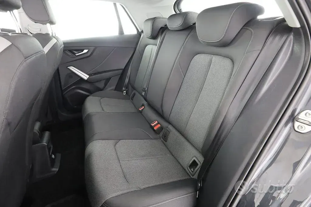 Usata Audi Q2 Advanced 150 CV (110 kW) 2023 Grigio SUV