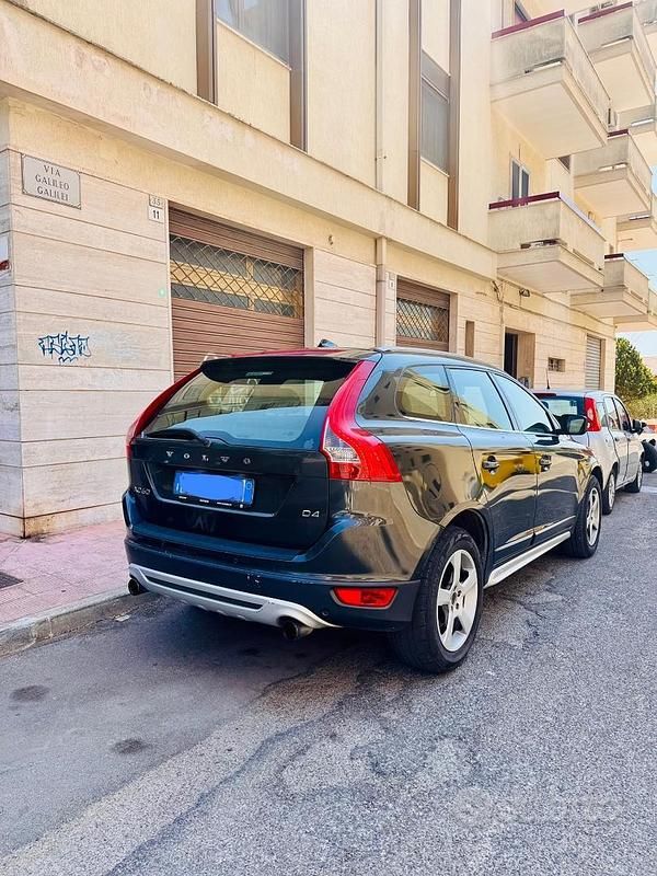 Usata Volvo XC60 R-Design 163 CV (119 kW) 2013 Grigio SUV