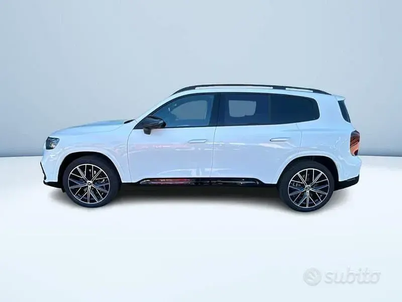 Nuova Mercedes GLB250 AMG Line Premium 199 kW (271 CV) 2026 Bianco SUV