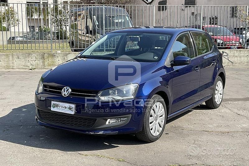 Usata VW Polo Comfortline 70 CV (51 kW) 2011 Blu Utilitaria