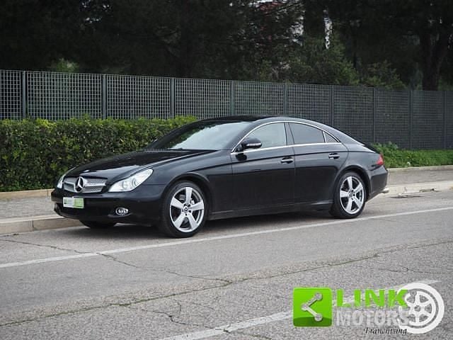 Nero Usata 2005 Mercedes CLS350 AMG Tre volumi | 8990 € - Immagine 1/4