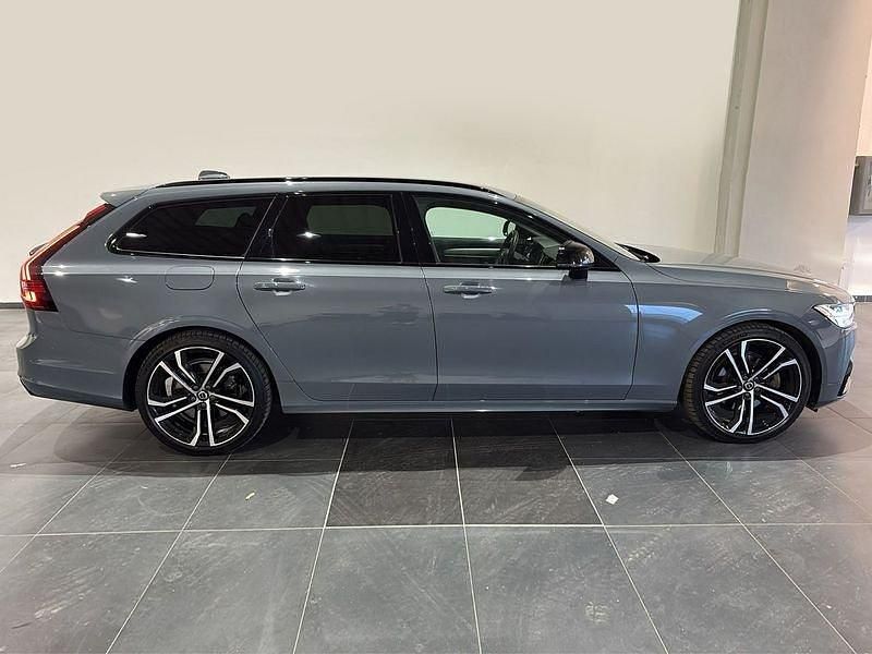 Usata Volvo V90 Plus 197 CV (144 kW) 2023 Grigio Station wagon