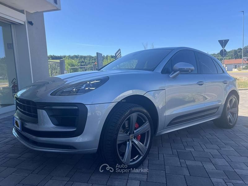 Usado Porsche Macan 381 CV (280 kW) 2023 Plateado SUV