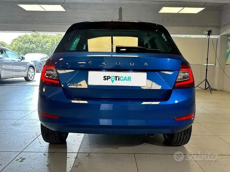 Usata Skoda Fabia 60 CV (44 kW) 2019 Bluazzurro Utilitaria