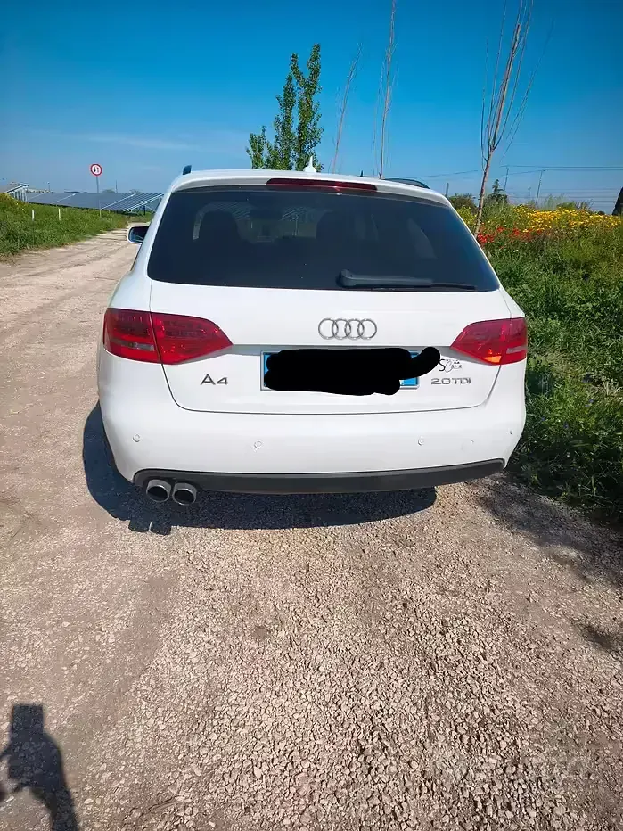 Usata Audi A4 120 CV (88 kW) 2014 Bianco Station wagon