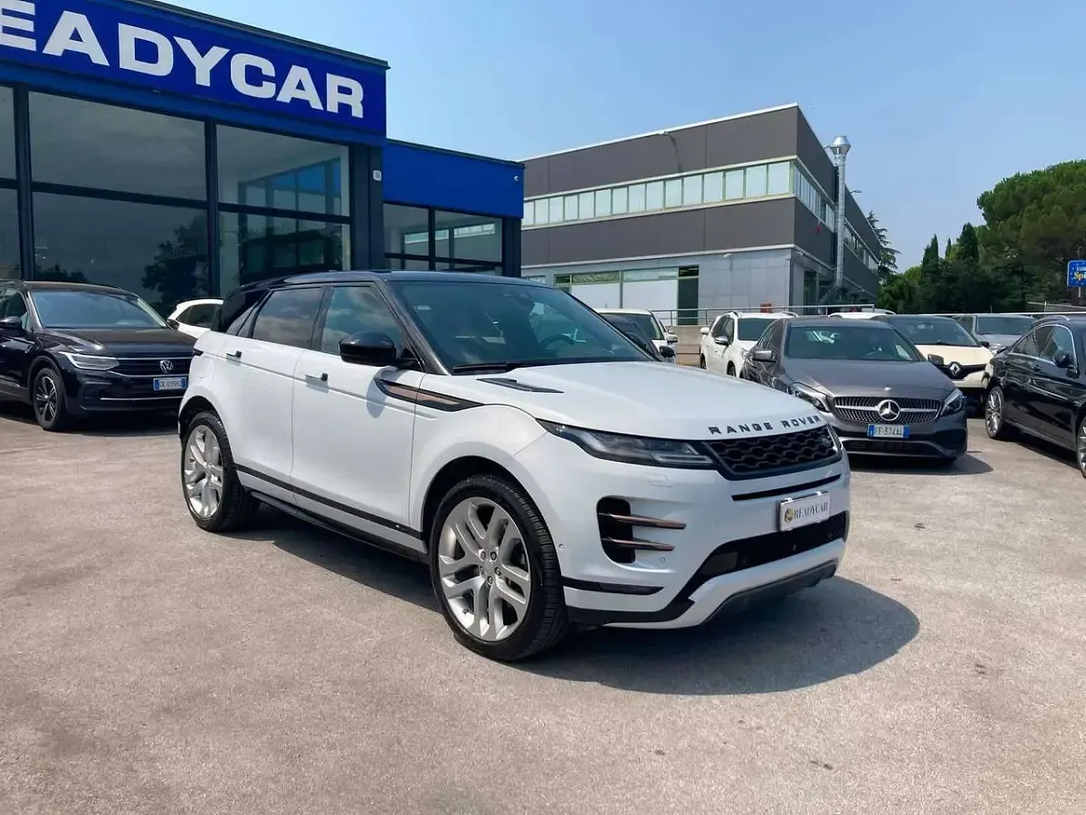 Usata Land Rover Range Rover evoque First Edition 179 CV (131 kW) 2019 Bianco SUV