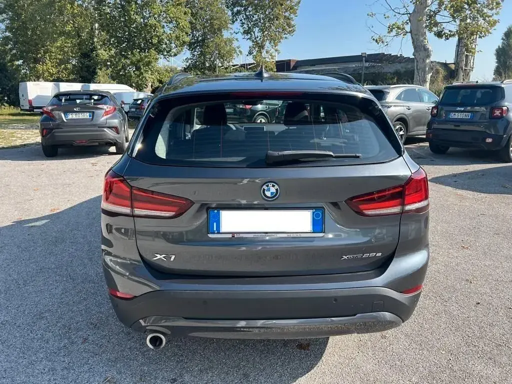 Usata BMW X1 Advantage 125 CV (91 kW) 2022 Grigio SUV