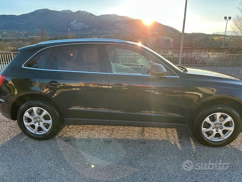 Usata Audi Q5 170 CV (125 kW) 2009 Nero SUV
