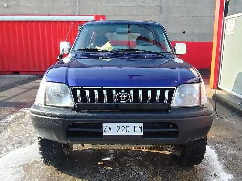 Usata Toyota Land Cruiser 125 CV (91 kW) 1998 Blu/azzurro SUV
