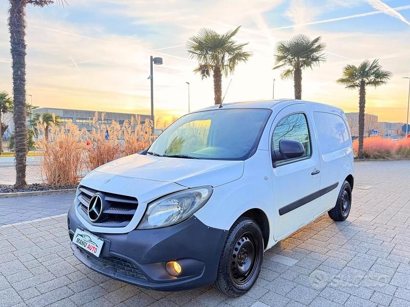 Usata Mercedes Citan 109 90 CV (66 kW) 2014 Bianco Monovolume