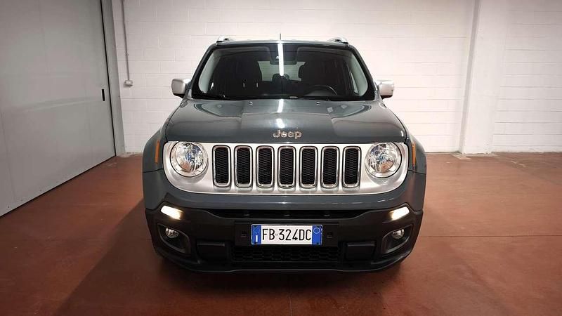 Usata Jeep Renegade Limited 140 CV (102 kW) 2015 Grigio SUV