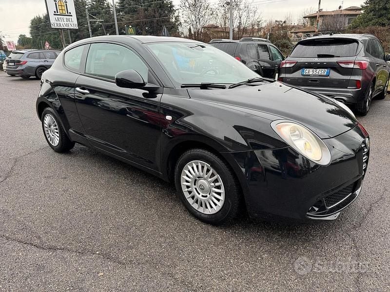 Usata Alfa Romeo MiTo Super 70 CV (51 kW) 2012 Nero Utilitaria