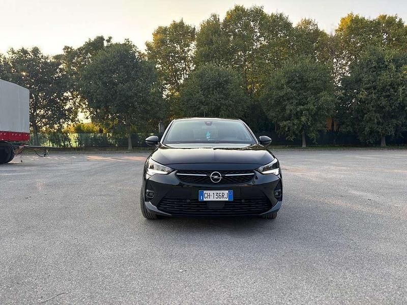 Usata Opel Corsa GS Line 131 CV (96 kW) 2022 Nero Berlina