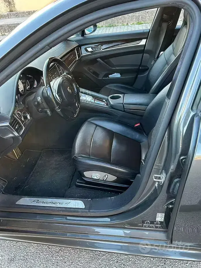 Usata Porsche Panamera 4 310 CV (228 kW) 2015 Utilitaria
