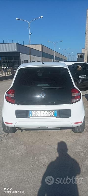 Gebraucht Renault Twingo 90 PS (66 kW) 2015 Weiß Kleinwagen