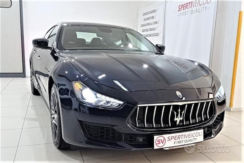 Usata Maserati Ghibli 250 CV (183 kW) 2018 Blu Coupé