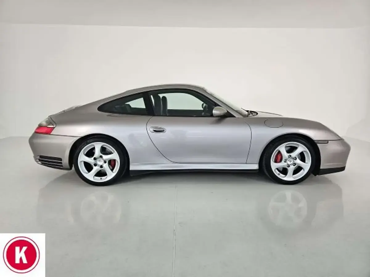 Usata Porsche 911 Carrera 320 CV (235 kW) 2003 Argento Coupé
